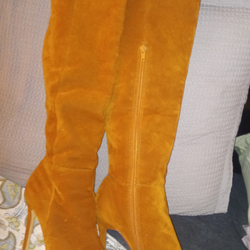 Suede Over The Knee Boots with Stiletto Heel Size 7.5 Pre-owned